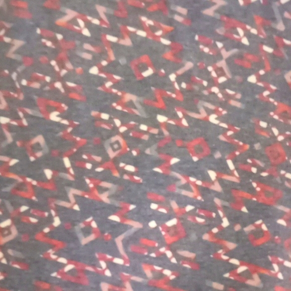 LulaRoe Geometric & Floral Perfect T Top-#0594 - Picture 6 of 12